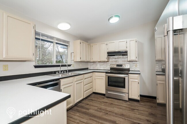 Building Photo - 1403 Cedar Ridge Court, Port Orchard, WA, ...