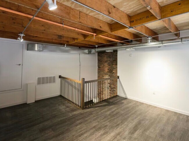 Foto del edificio - 207 E Baltimore Ave