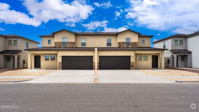 Building Photo - 11472 Van Nuys Dr