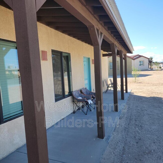 Building Photo - 73955 Cactus Dr