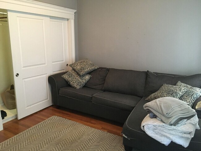 Foto del edificio - South Boston 1bed / 1bath No Fee $2950