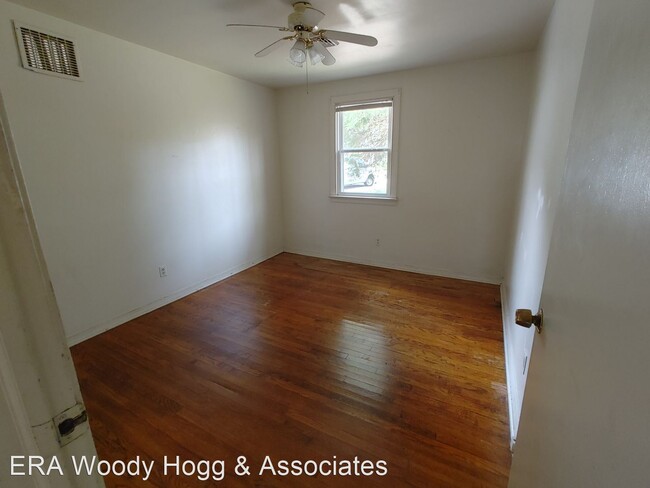 Building Photo - 3 br, 1 bath House - 2299 Piping Tree Ferry