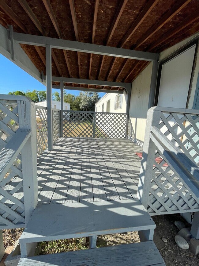 Building Photo - A&amp;M Mobile Park