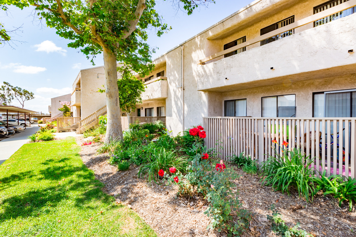 Located in one of 2015's best places to live! - 11150 Citrus Dr