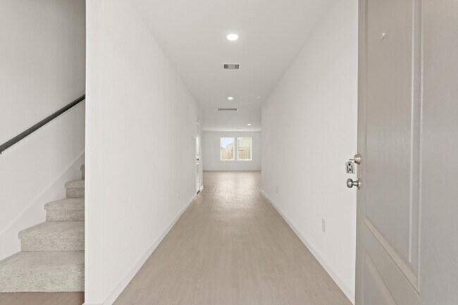 Foto del edificio - 26727 Feather Reed Dr