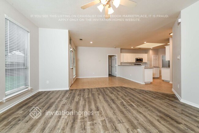 Building Photo - 6101 Farrah Dr