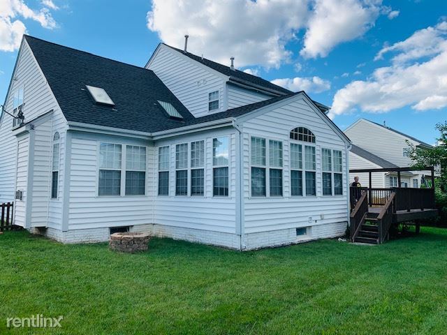 Foto del edificio - 4 br, 3.5 bath House - 21528 Sheffield Ct