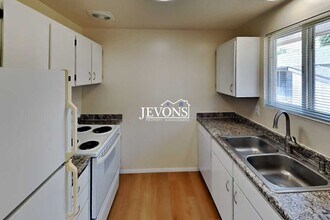Building Photo - 404 S 81st Ave