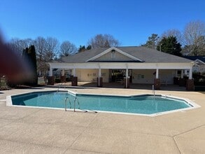 Building Photo - 1522 Harpers Inlet Dr