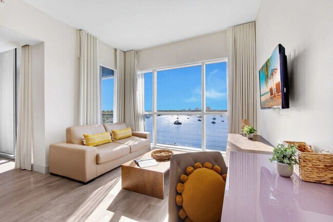 Foto del edificio - 777 N Ocean Dr