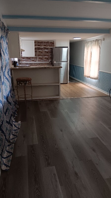 Foto del edificio - 4038 Joy Rd