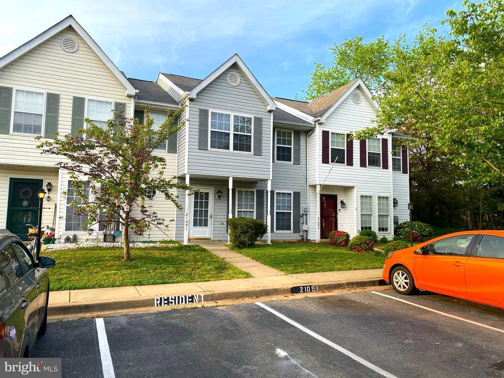 Foto principal - 21091 Jenna Ct