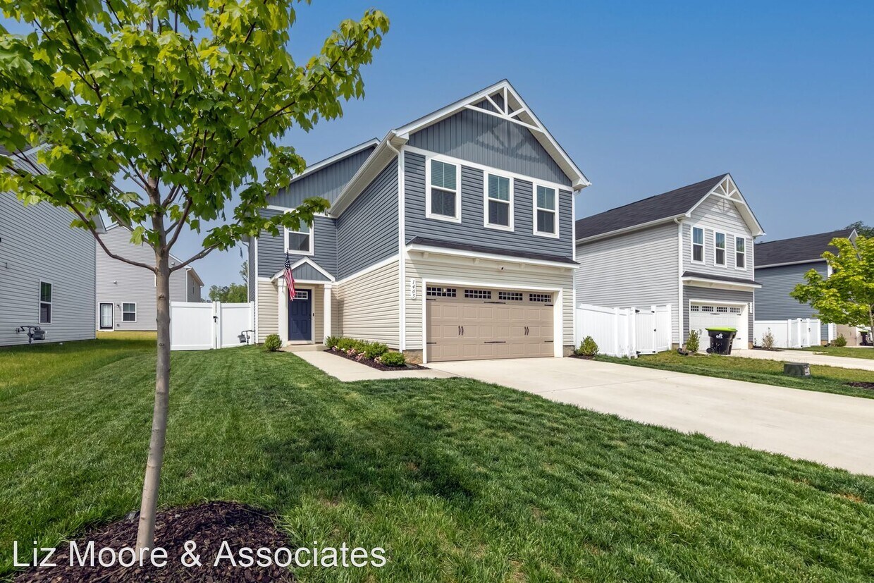 Foto principal - 4 br, 2.5 bath House - 1405 Marquis Parkway