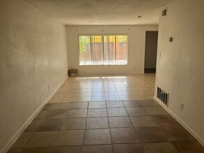 Building Photo - 5436 Brookswood Way