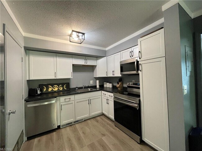 Foto del edificio - 7378 Foxmill Rd