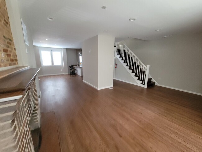Foto del edificio - 612 Wildwood Pkwy