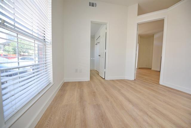 Foto del edificio - 3701 Cedarplaza Ln