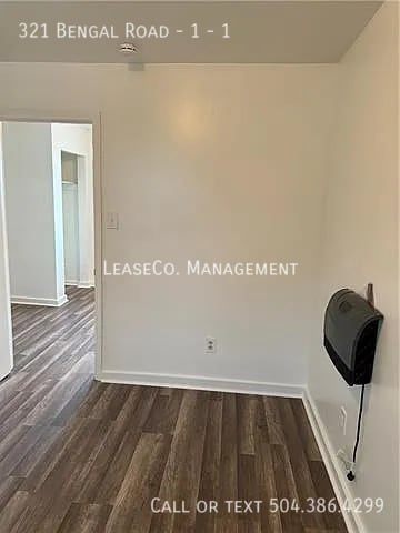 Building Photo - 321 Bengal Rd