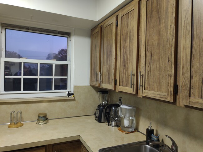 Foto del edificio - 9034 Springfield Blvd