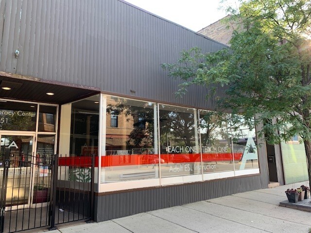 Primary Photo - 3511 S Wood St