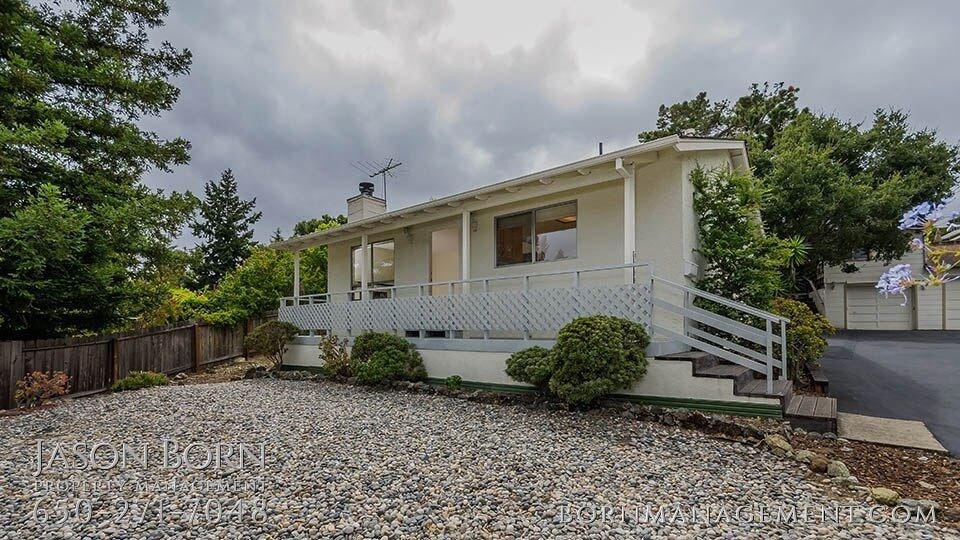 Primary Photo - 966 Lakeview Way