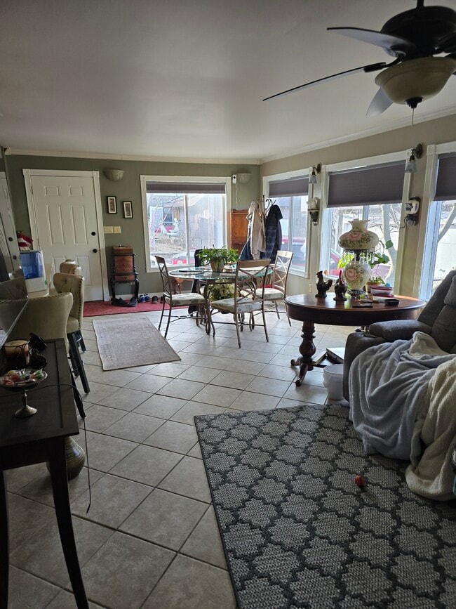 Diningroom - 408 E Boone St