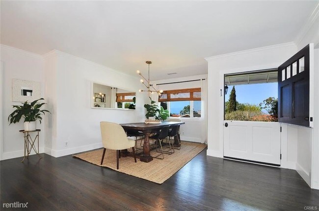 Building Photo - 3 br, 2 bath House - 2124 Via Rivera