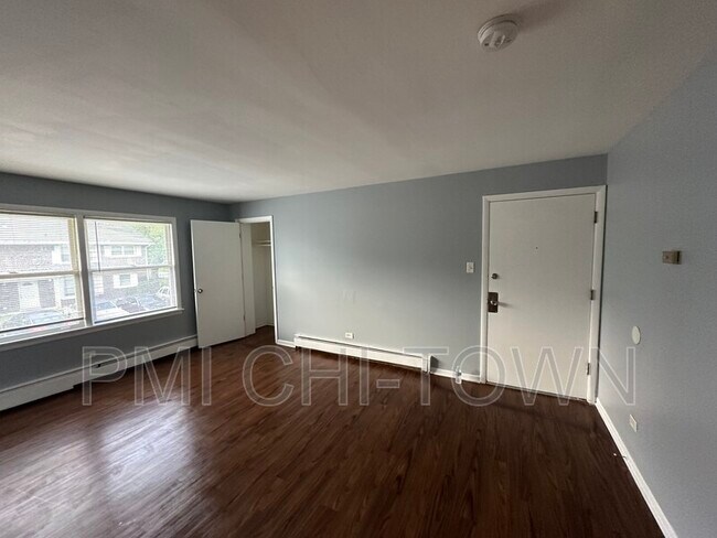 Foto del edificio - 14518 Cottage Grove Ave