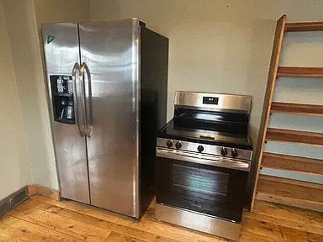 Foto del edificio - Funky & Cozy Missoula Home w/ Fenced Yard + Garage