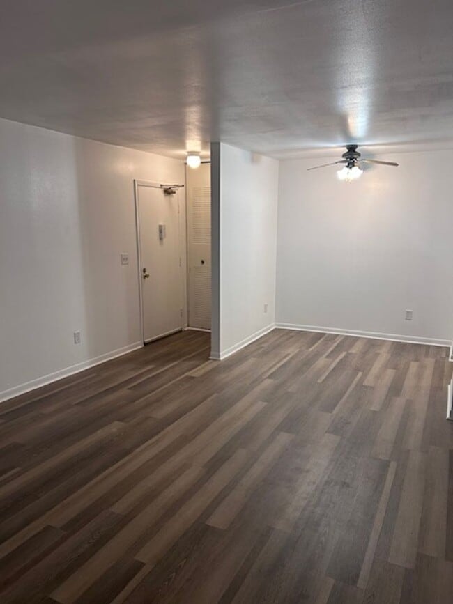 Building Photo - Coming Soon! Newly Renovated 1 Bedroom Apa...