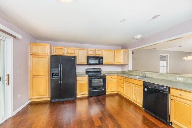 Building Photo - 28235 Carlton Way Dr