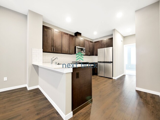 Building Photo - Brand New Townhome for Rent!
