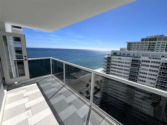 Foto del edificio - 3500 Galt Ocean Dr
