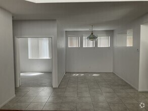 Building Photo - 9575 Windborne Ave