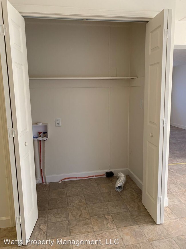 Foto del edificio - 3 br, 2 bath House - 2077 Clarks Road