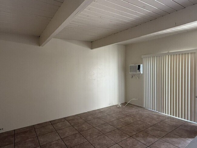 Foto del edificio - 3750 E Calle De Ricardo