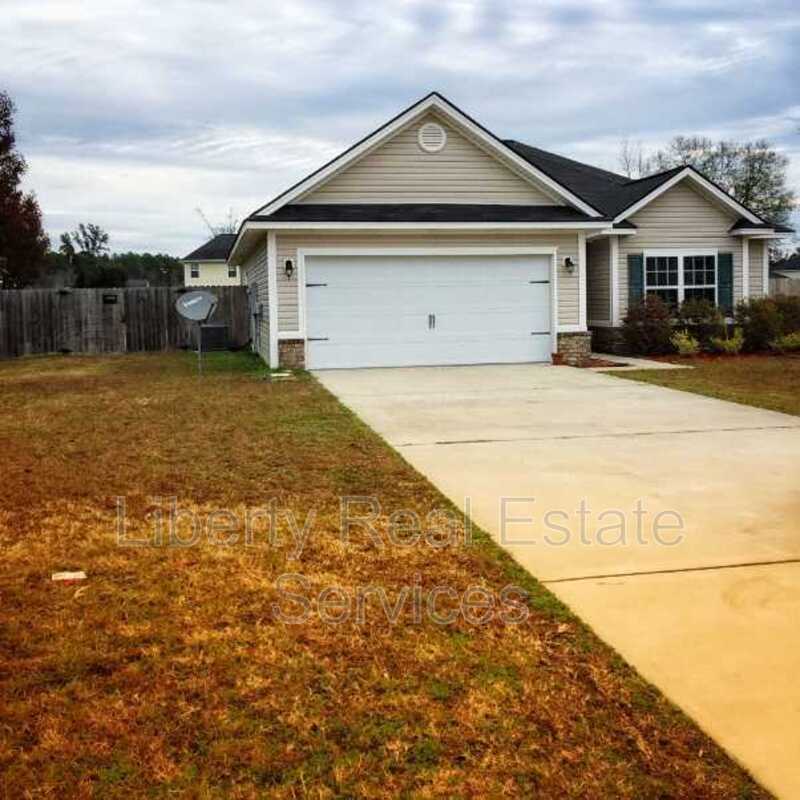 Foto principal - 203 Cumberland Dr NE