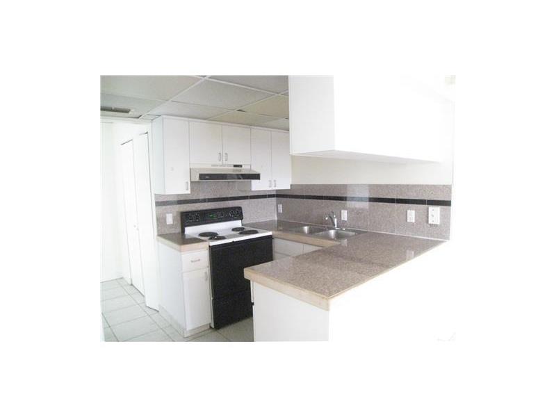 Primary Photo - 10651 SW 108th Ave
