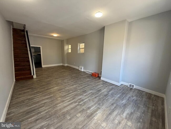 Photo - 1734 W Atlantic St Townhome