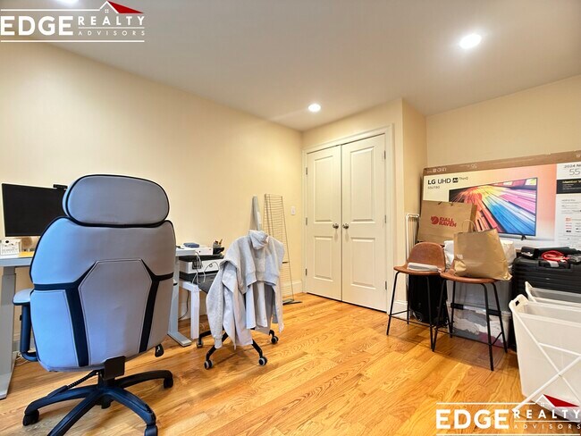 Foto del edificio - 55 Chestnut Hill Ave