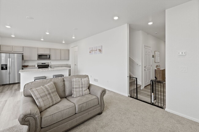 Building Photo - New 2 Story Home built in 2025