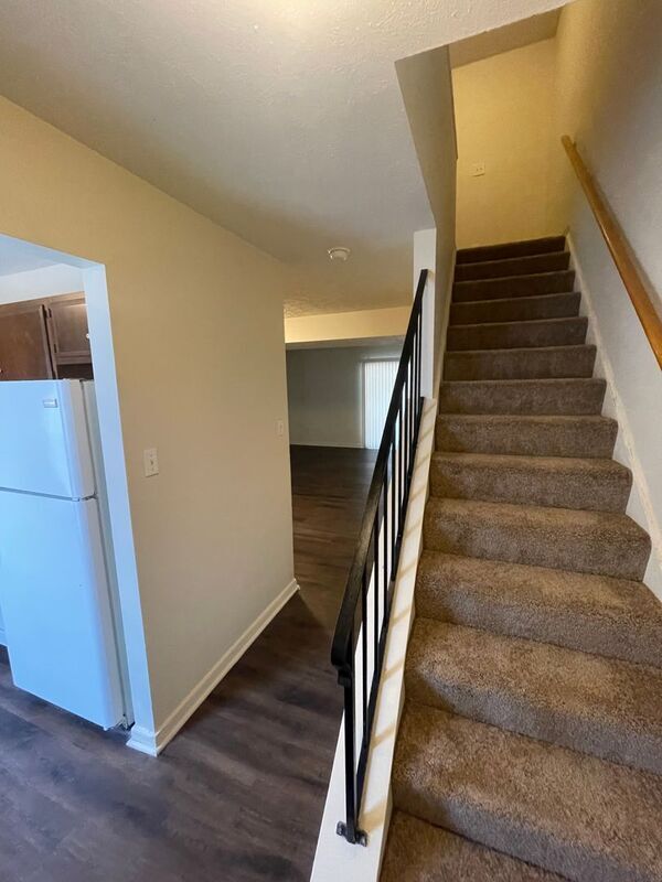 Building Photo - 436 Hickorywood Cir