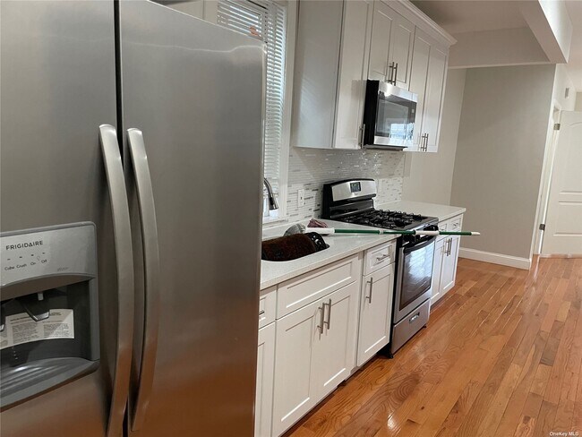 Foto del edificio - 125-12 103rd Ave