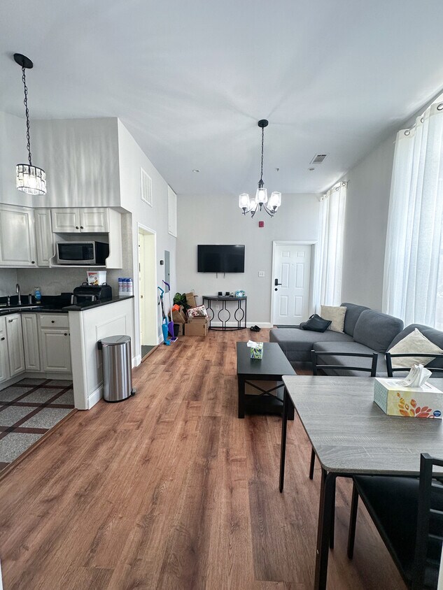 Foto principal - 207 N 11th St