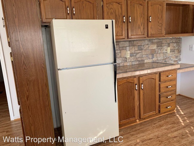 Foto del edificio - 3 br, 2 bath House - 4200 Falling Creek Road