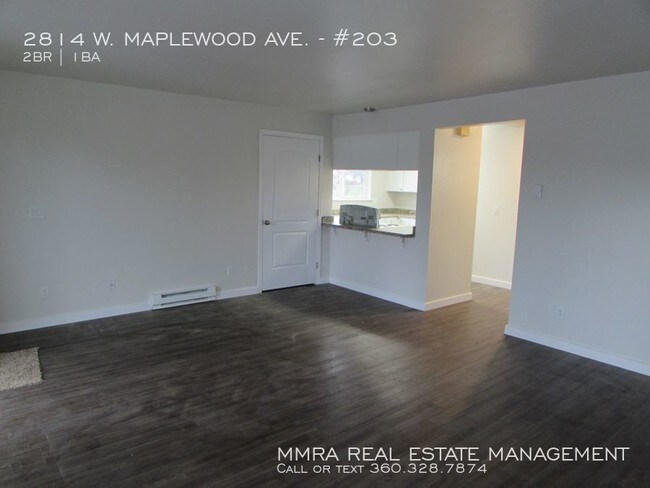 Building Photo - 2814 W Maplewood Ave