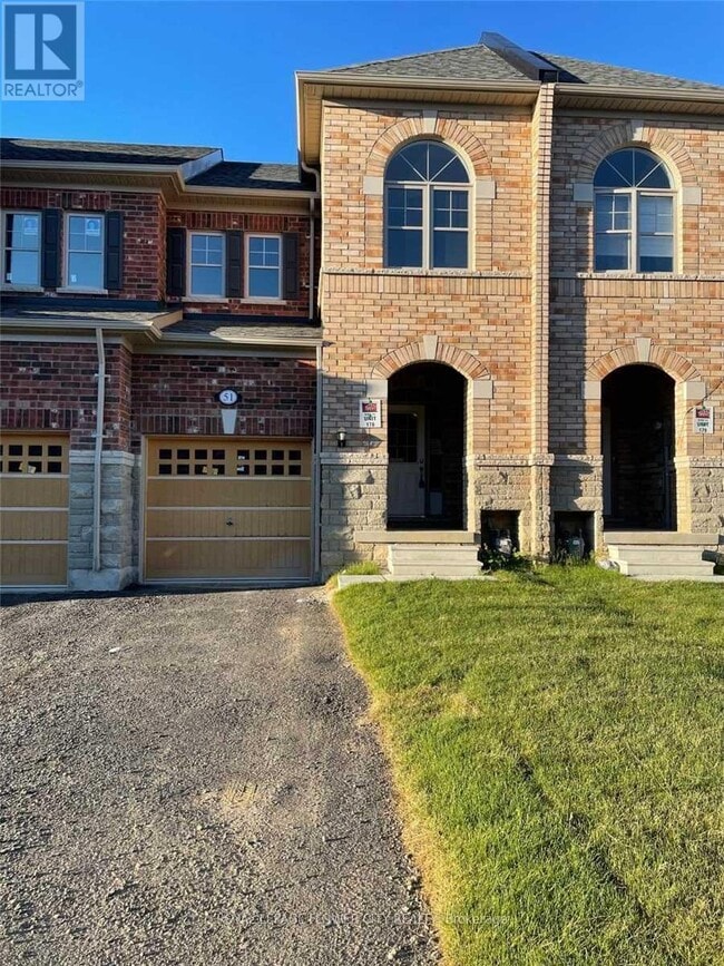 Building Photo - 51 Pearman Cres
