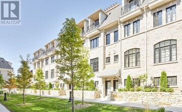 Building Photo - 55 Lunar Cres