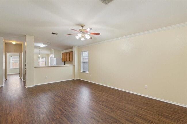Building Photo - 113 San Jacinto Dr