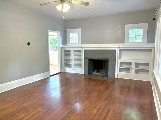 Foto del edificio - 12638 SE Foster Rd